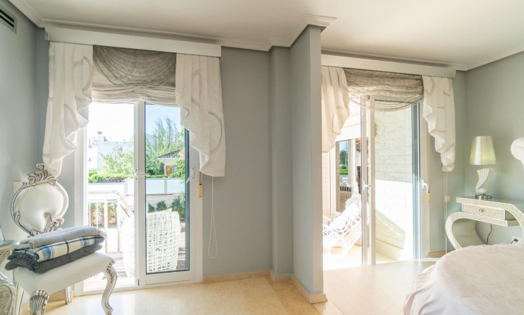 Sale - Villa - Torrevieja - Torre la mata
