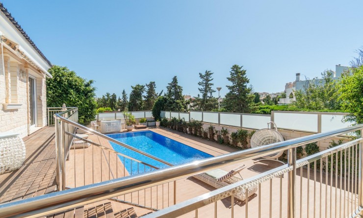 Sale - Villa - Torrevieja - Torre la mata