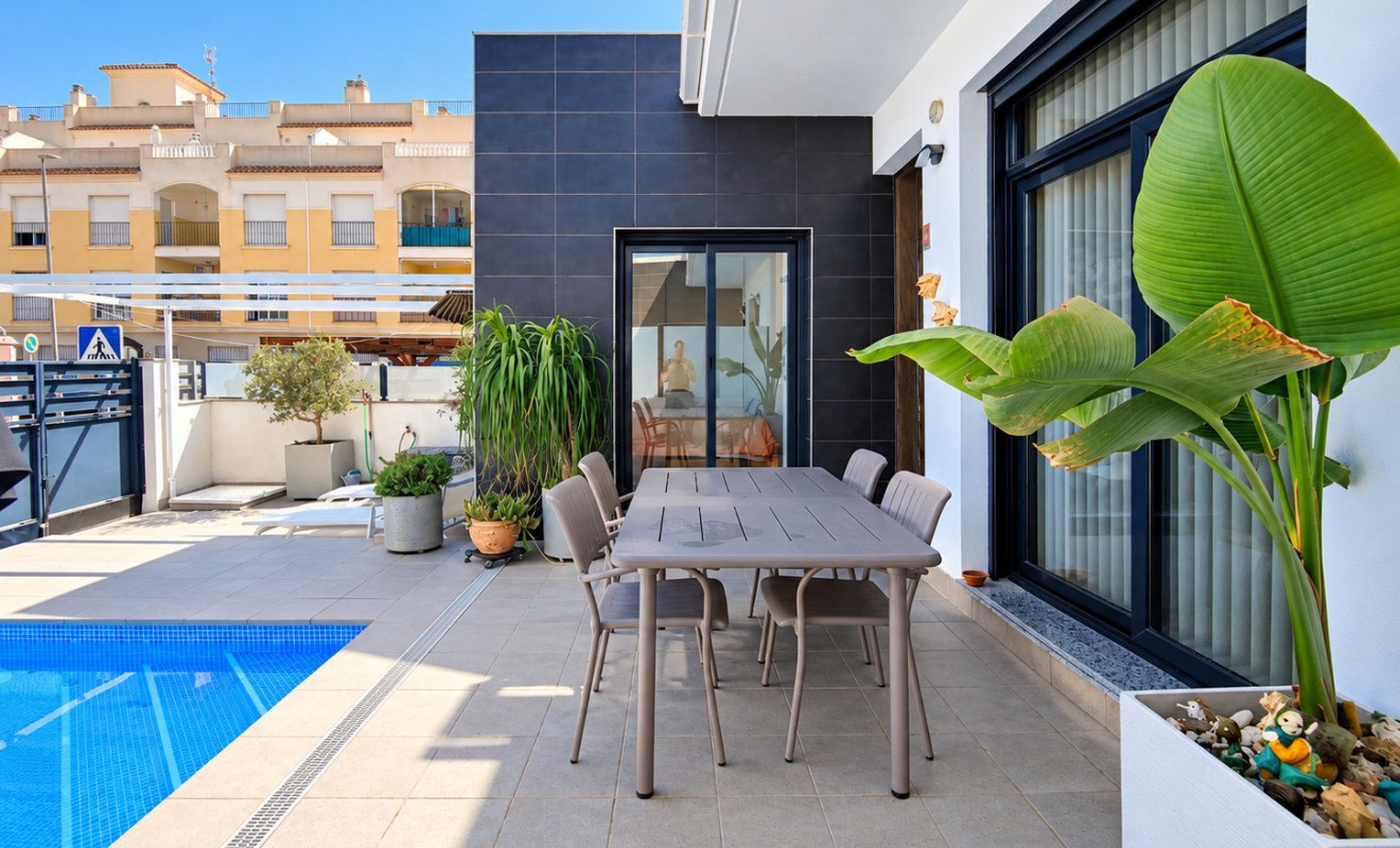 Sale - Villa - Formentera del Segura