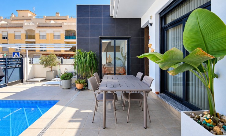Sale - Villa - Formentera del Segura