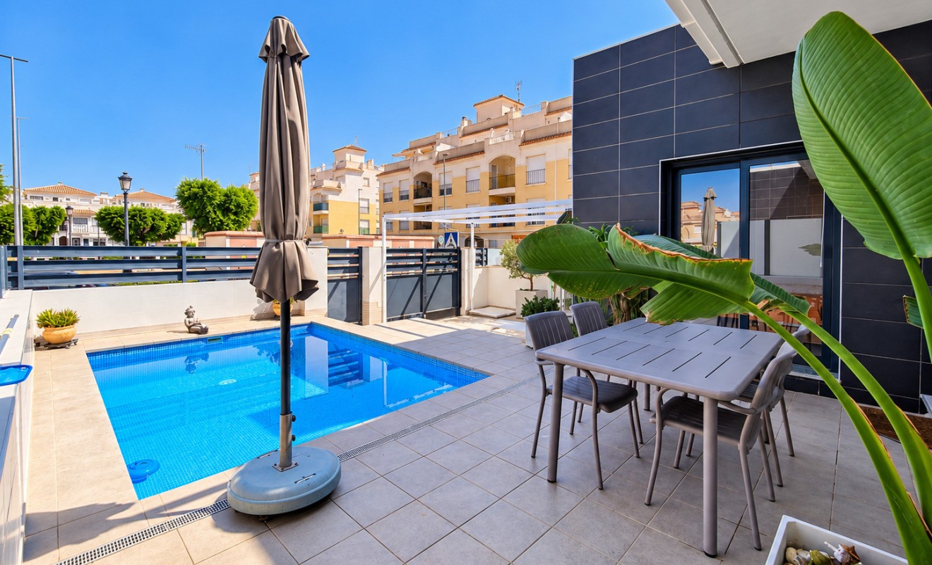 Sale - Villa - Formentera del Segura