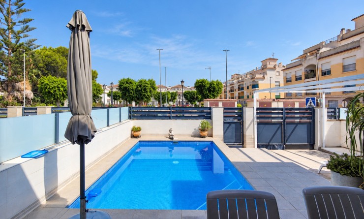 Sale - Villa - Formentera del Segura