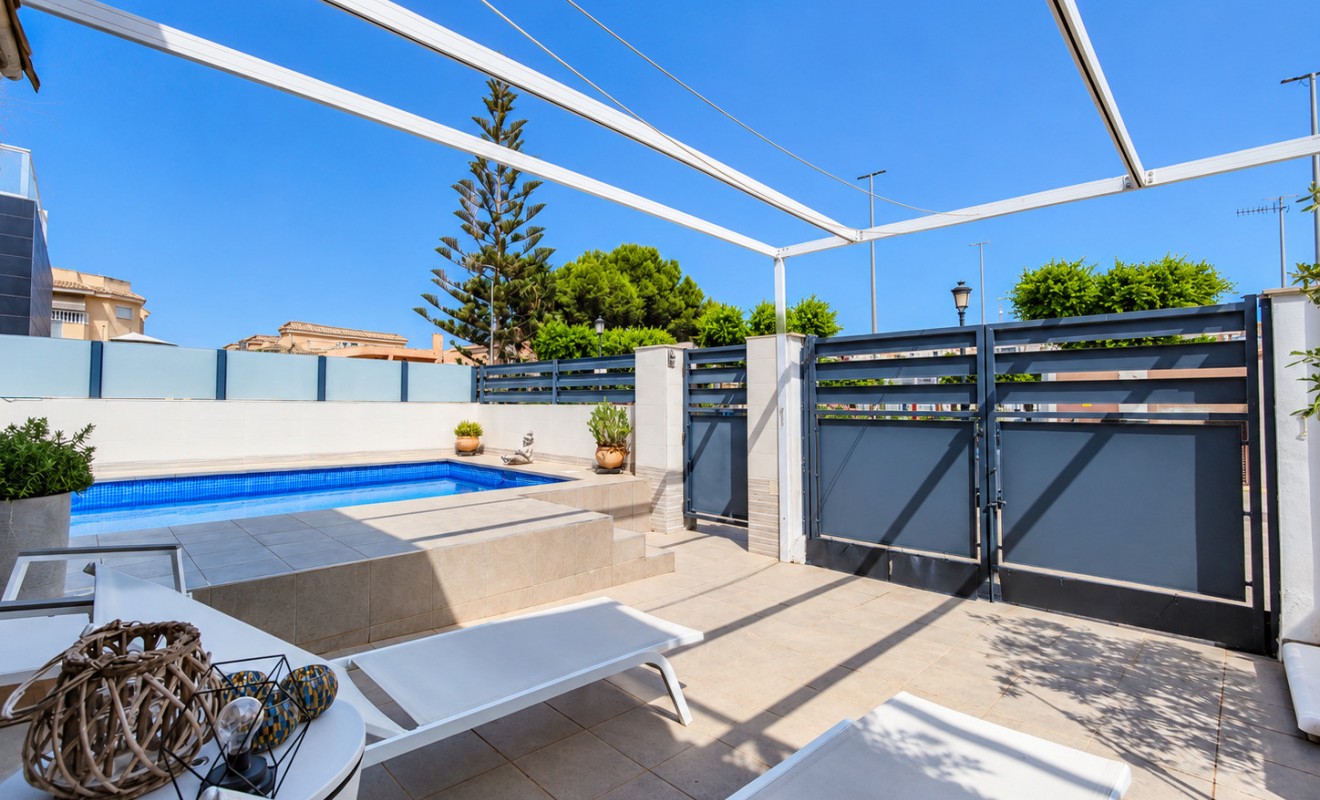 Sale - Villa - Formentera del Segura