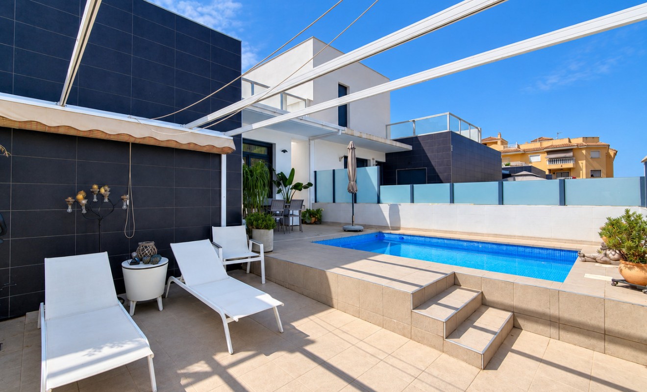 Sale - Villa - Formentera del Segura
