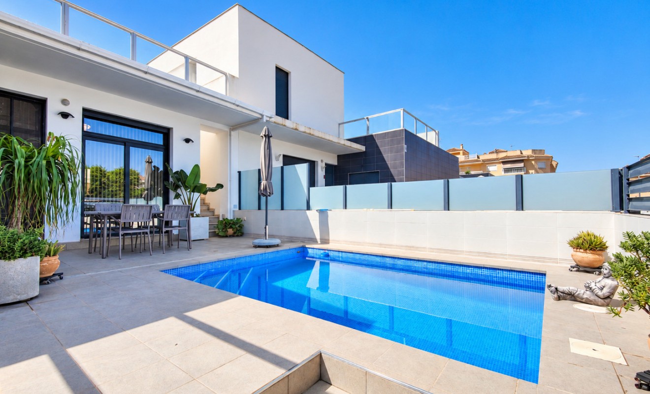 Sale - Villa - Formentera del Segura