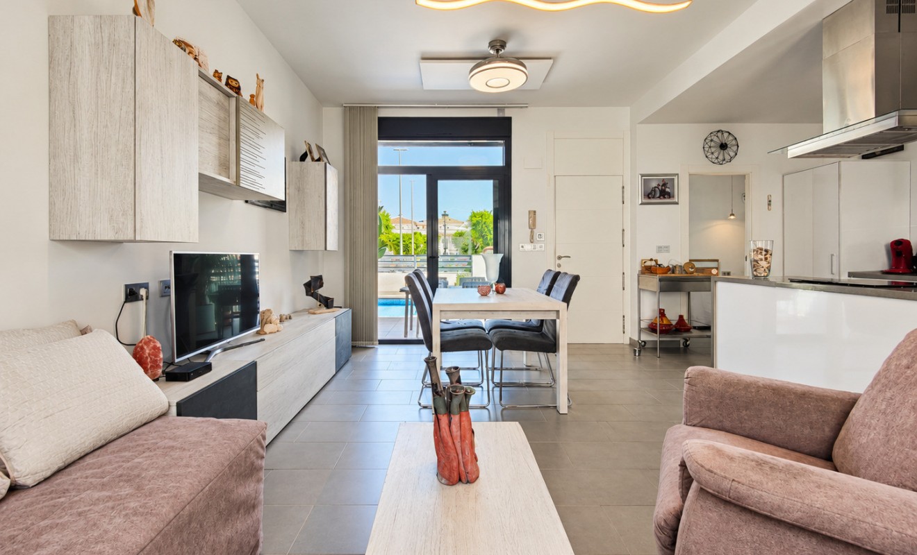Sale - Villa - Formentera del Segura