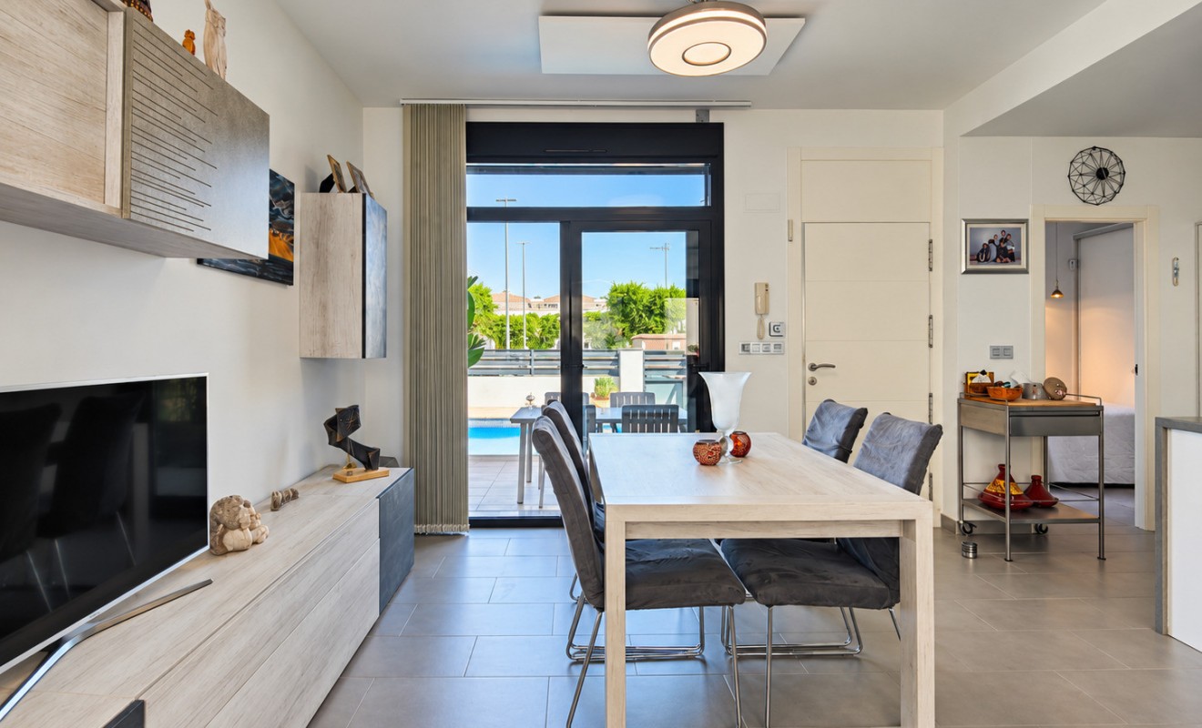 Sale - Villa - Formentera del Segura