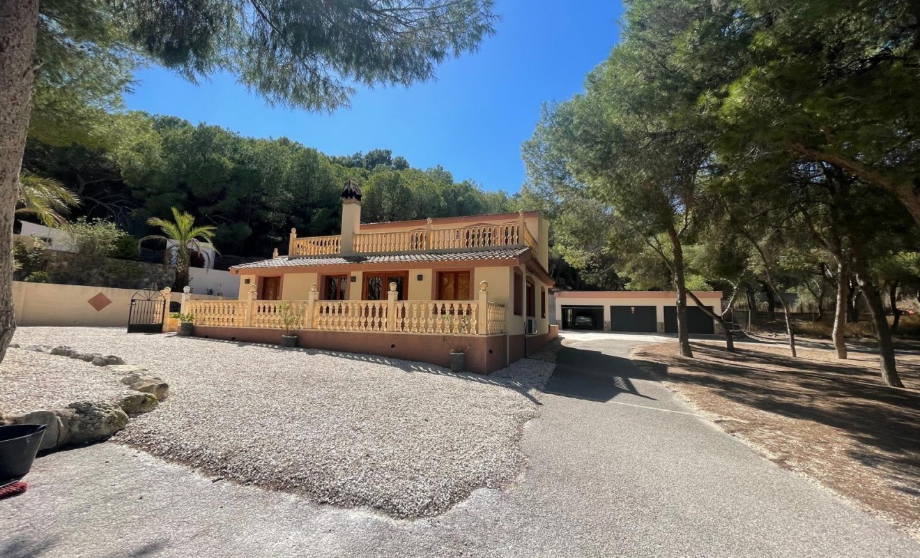 Wederverkoop - Villa - Orihuela - Torremendo