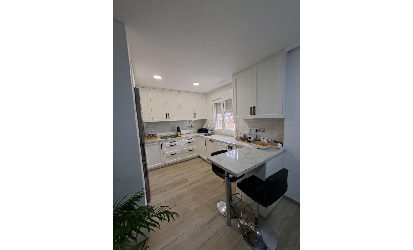 Wederverkoop - Rijwoning - Rojales - Lo Marabú