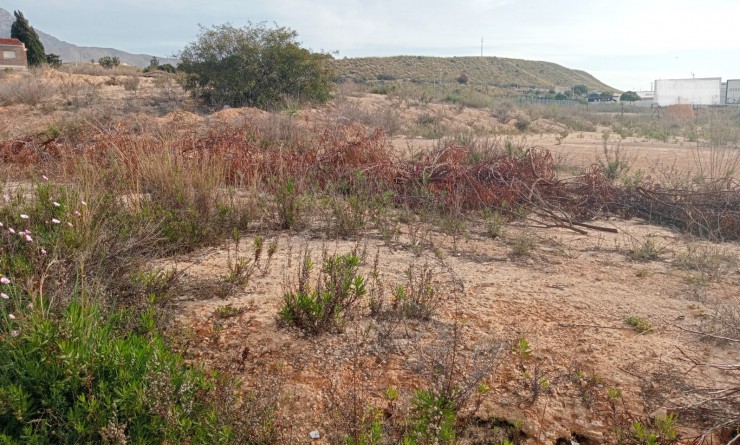 Sale - Plot / Land - Villajoyosa