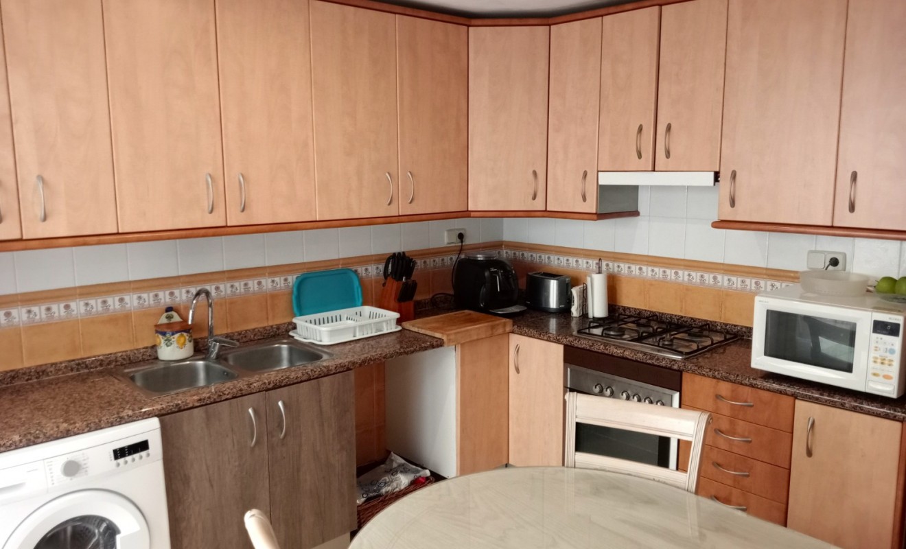 Sale - Townhouse - La Nucía
