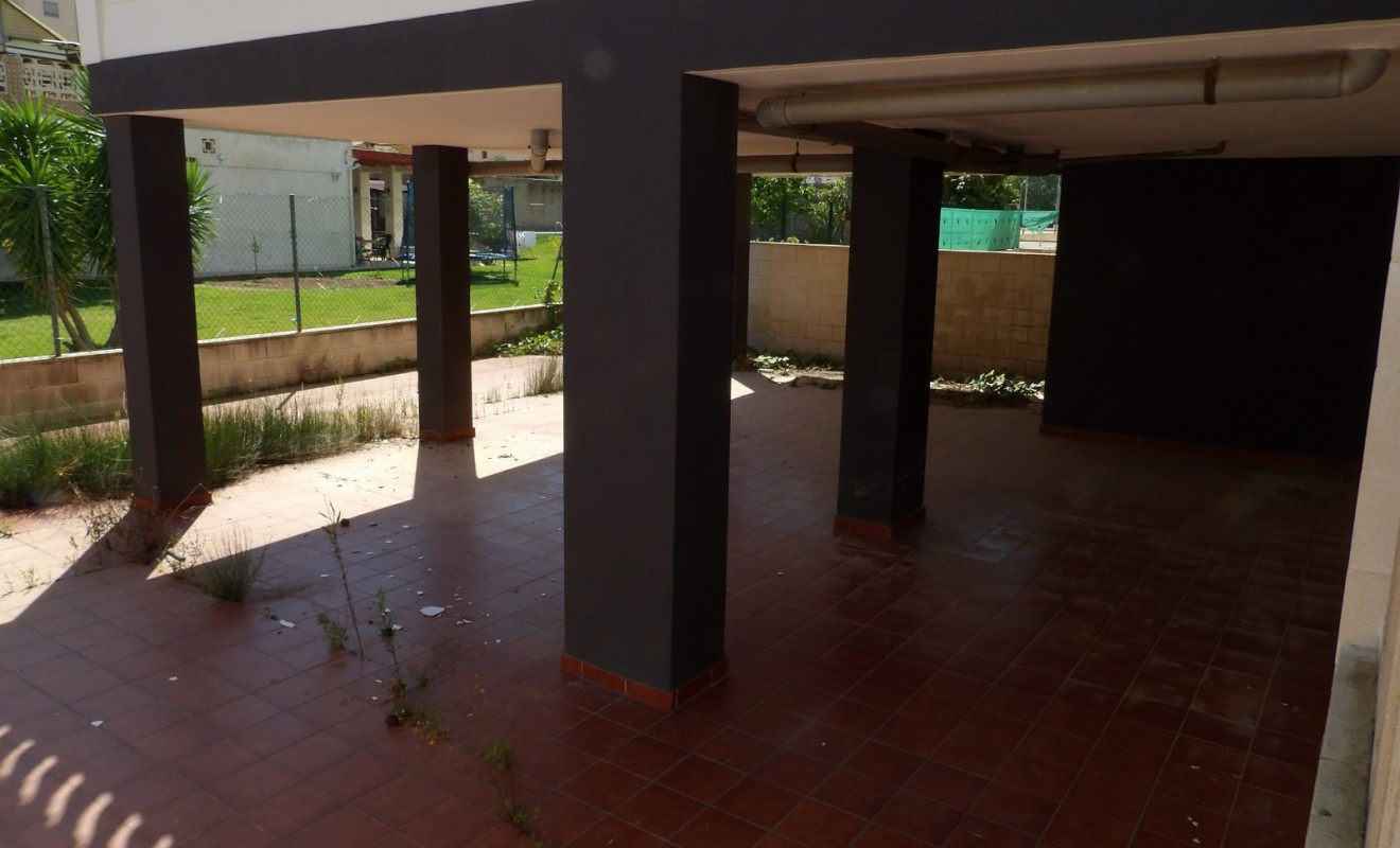 Sale - Garage - Piles - Playa
