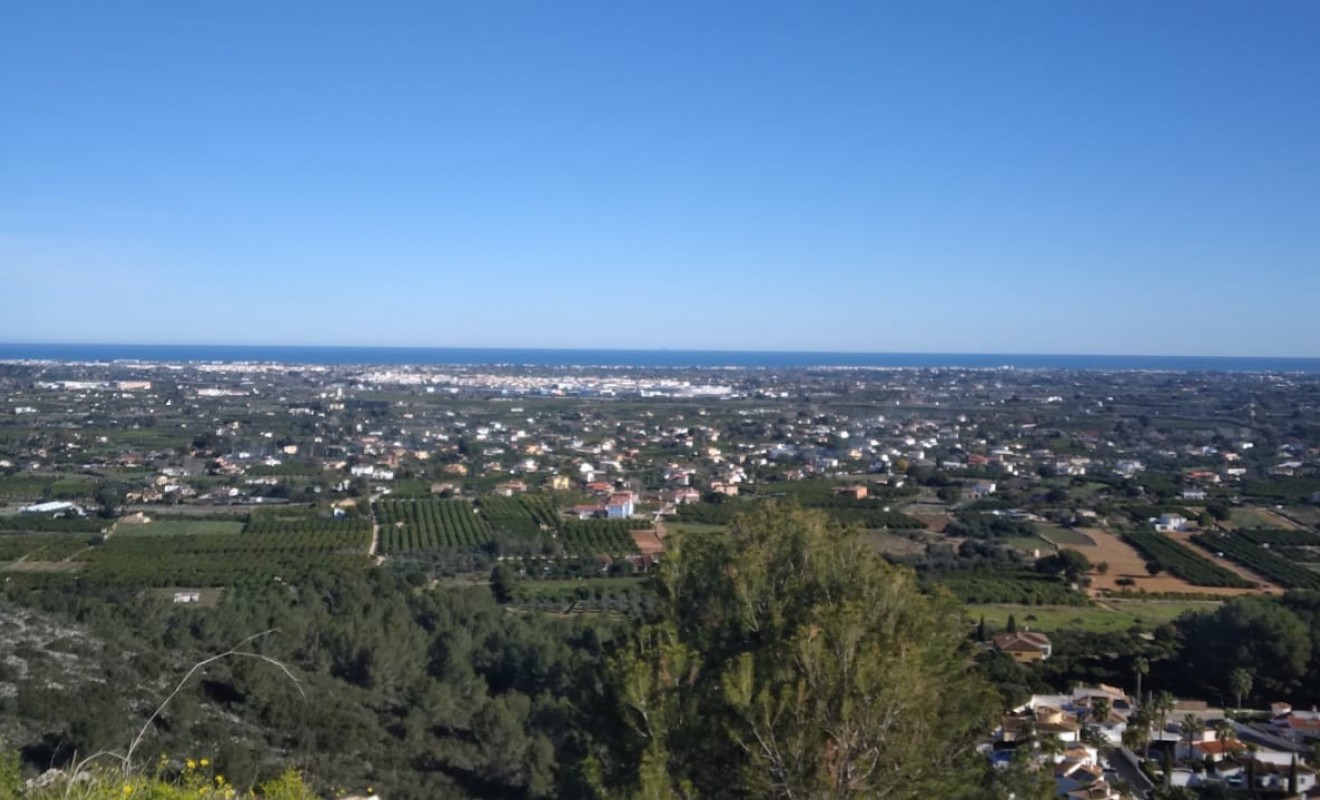 Sale - Plot / Land - Pedreguer