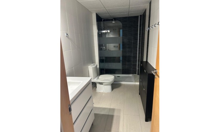 Sale - Apartment / flat - Albir - center