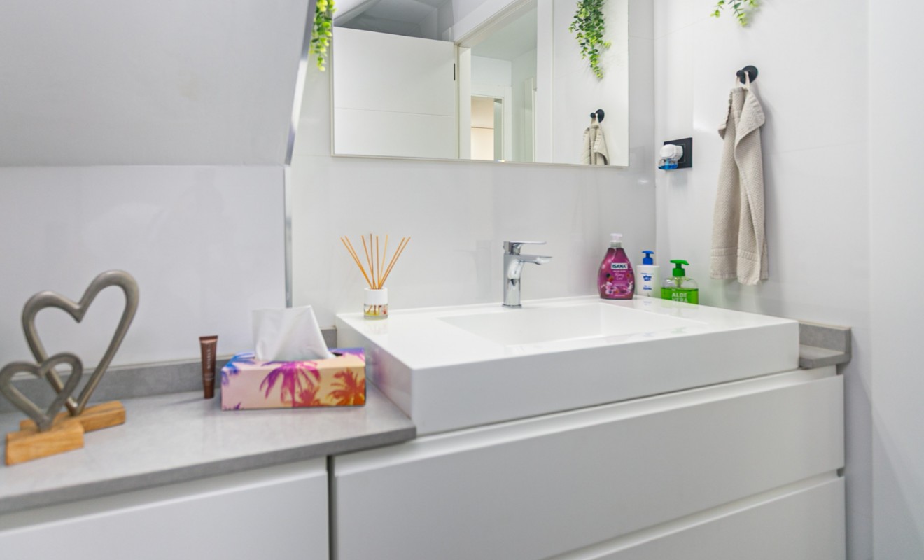 Sale - Quad House - Mil Palmeras - Riomar