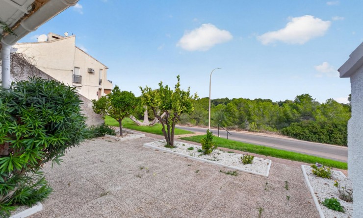 Sale - Bungalow - Orihuela Costa - Villamartín