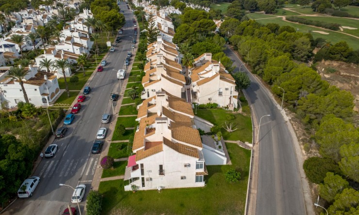 Sale - Bungalow - Orihuela Costa - Villamartín