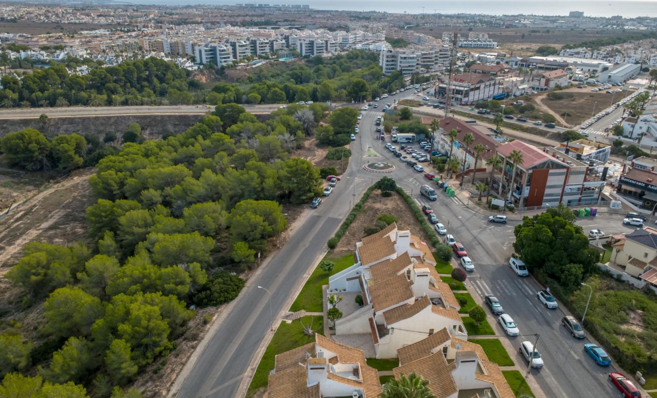 Sale - Bungalow - Orihuela Costa - Villamartín