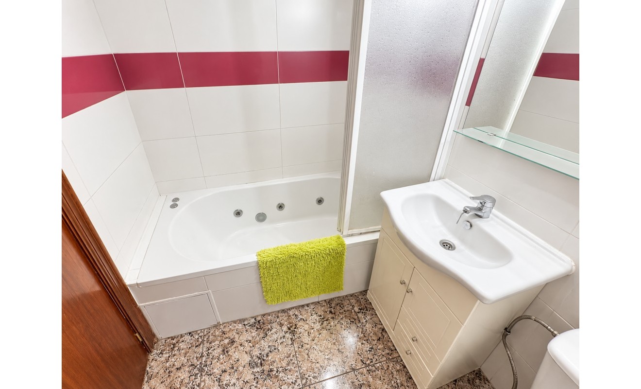 Wederverkoop - Apartamento - Torrevieja - Playa de los Naufragos