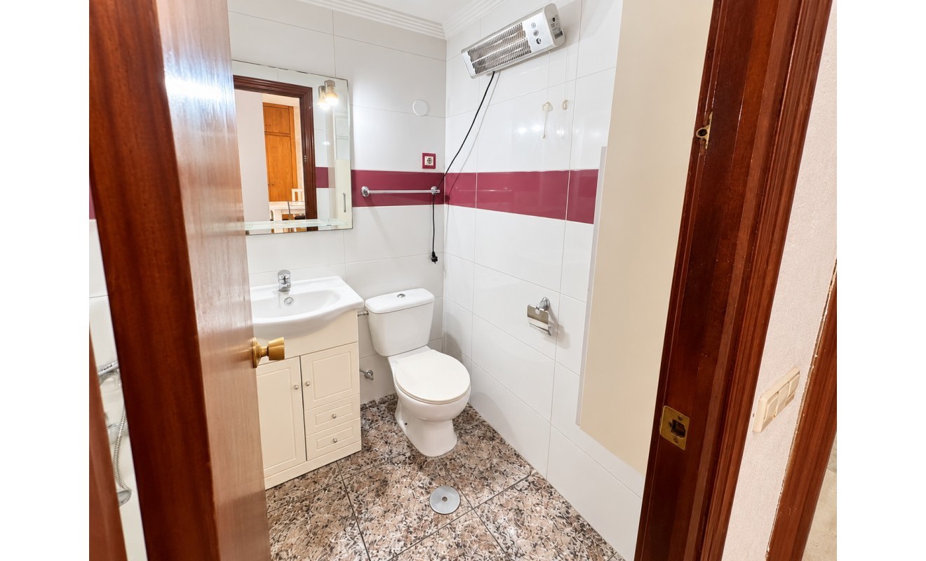 Wederverkoop - Apartamento - Torrevieja - Playa de los Naufragos