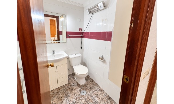 Wederverkoop - Apartamento - Torrevieja - Playa de los Naufragos