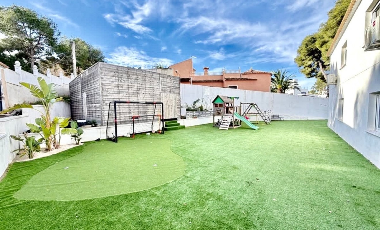 Revente - Villa - Villamartín