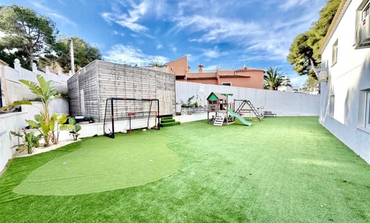 Revente - Villa - Villamartín