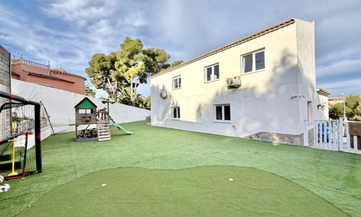 Revente - Villa - Villamartín