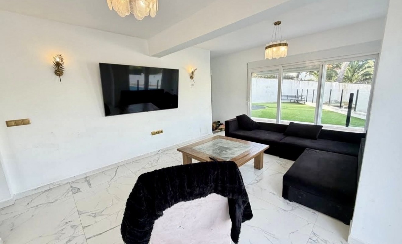 Revente - Villa - Villamartín