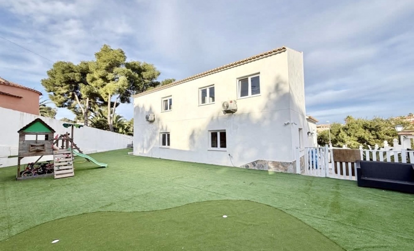 Revente - Villa - Villamartín
