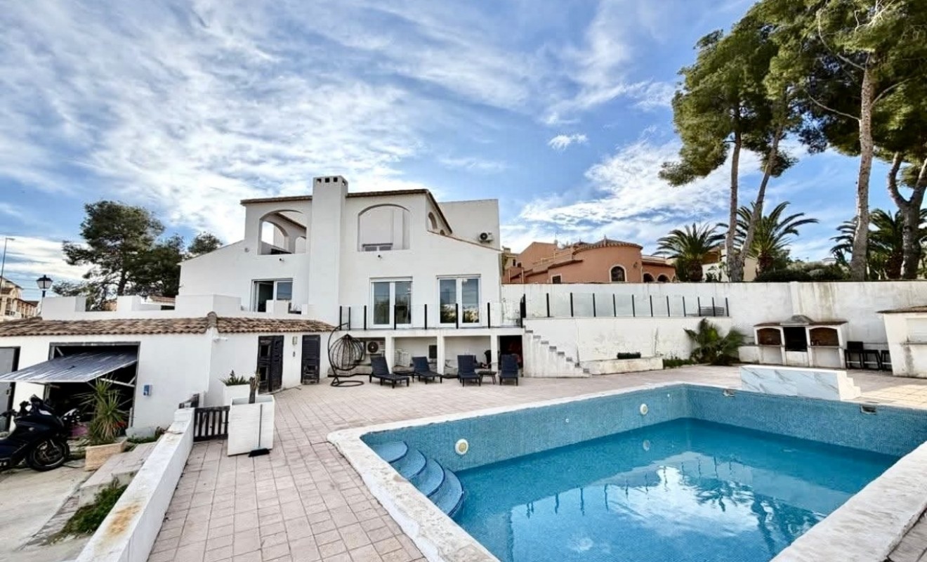 Revente - Villa - Villamartín
