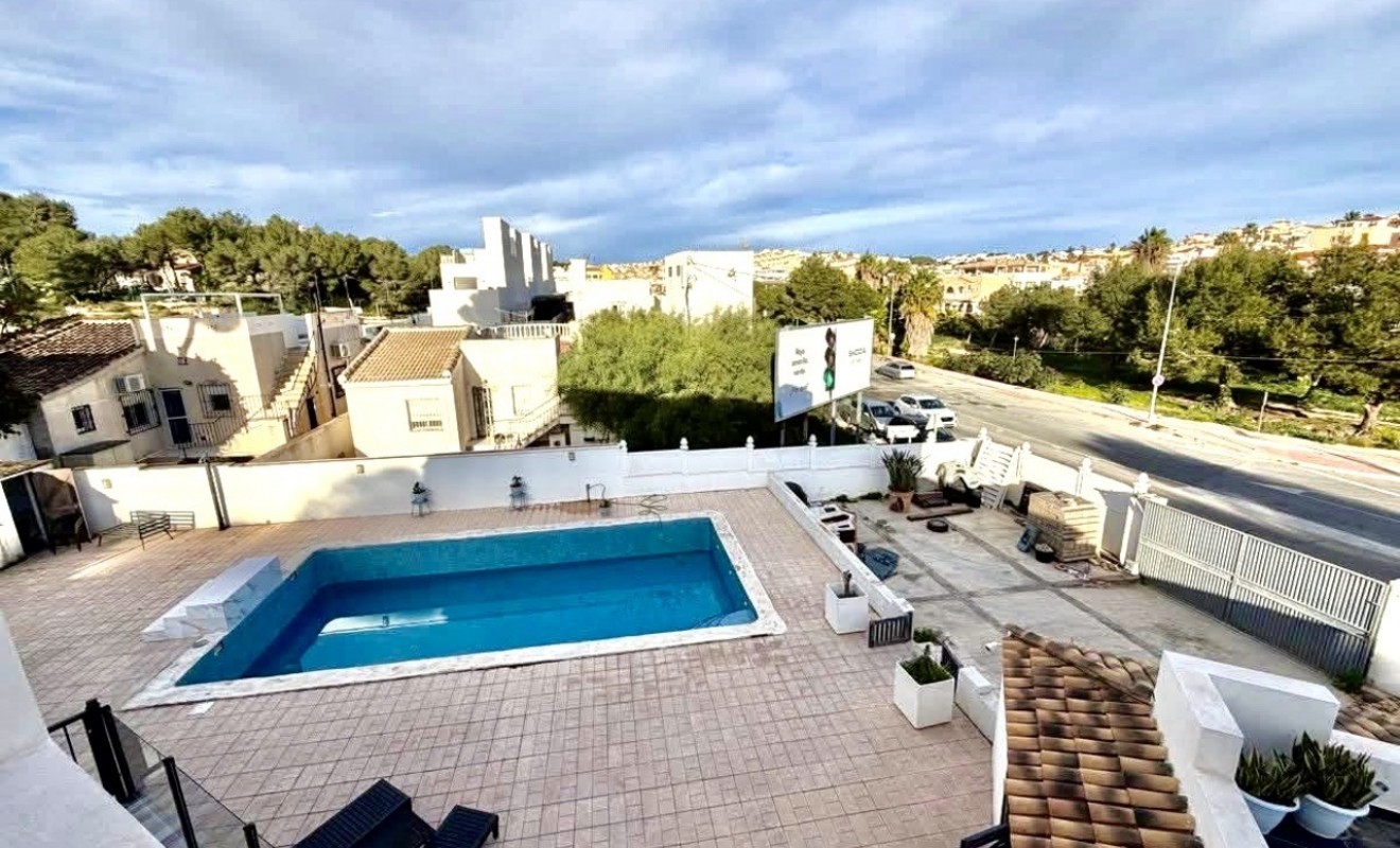 Revente - Villa - Villamartín