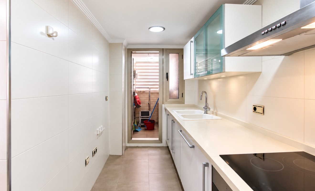 Sale - Apartment / flat - Denia - Les Marines - Las Marinas