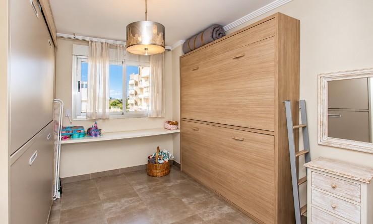 Sale - Apartment / flat - Denia - Les Marines - Las Marinas