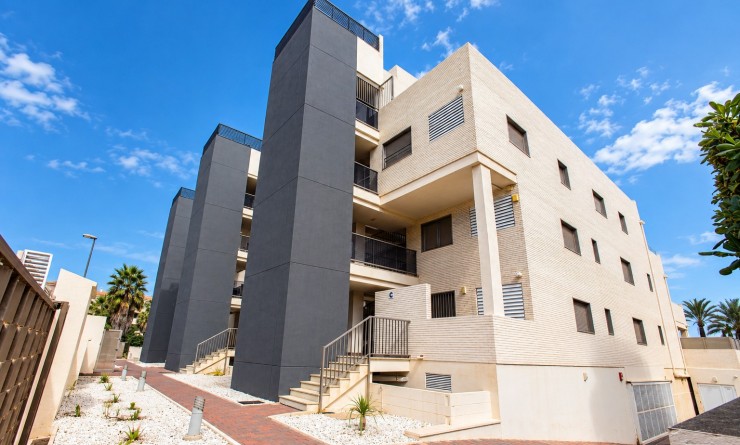 Sale - Apartment / flat - Denia - Les Marines - Las Marinas