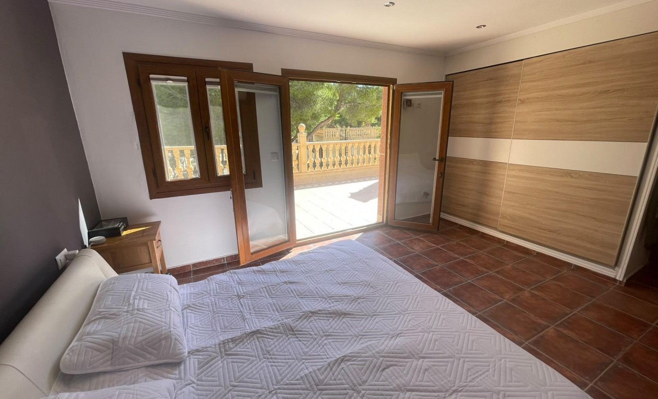 Sale - Villa - Orihuela - Torremendo