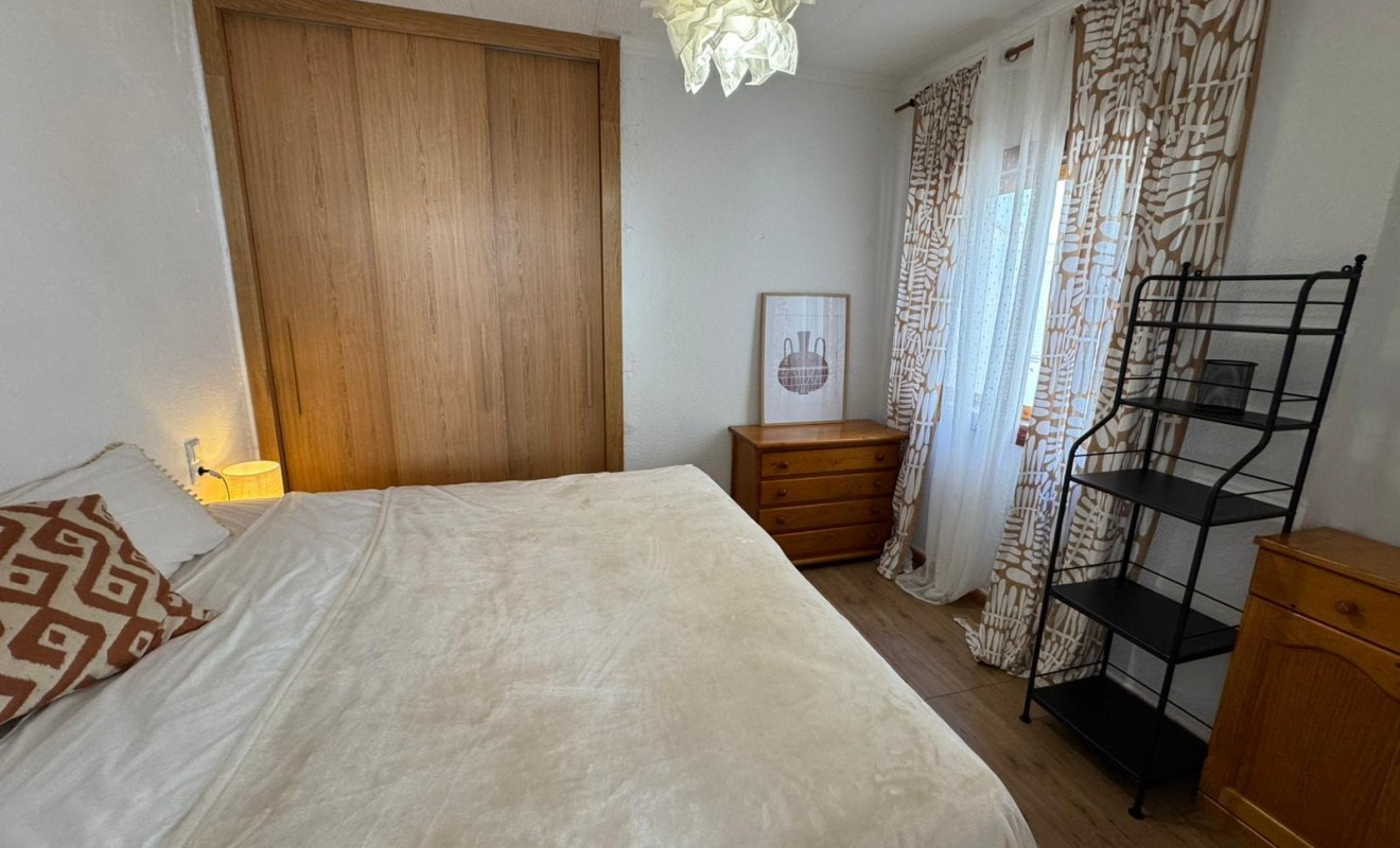 Wederverkoop - Bungalow - Torrevieja - Los altos
