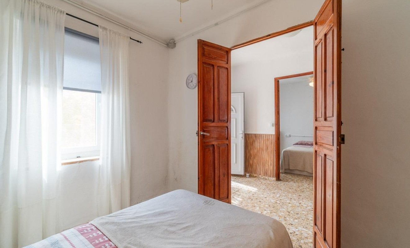 Sale - House - Torre - Pacheco - Roldán