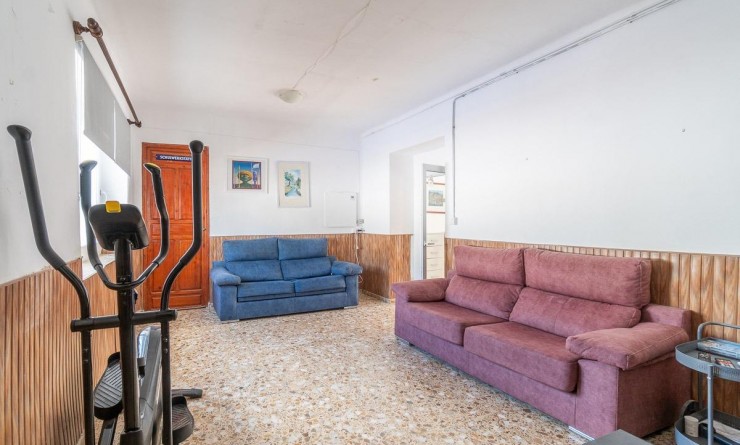Sale - House - Torre - Pacheco - Roldán