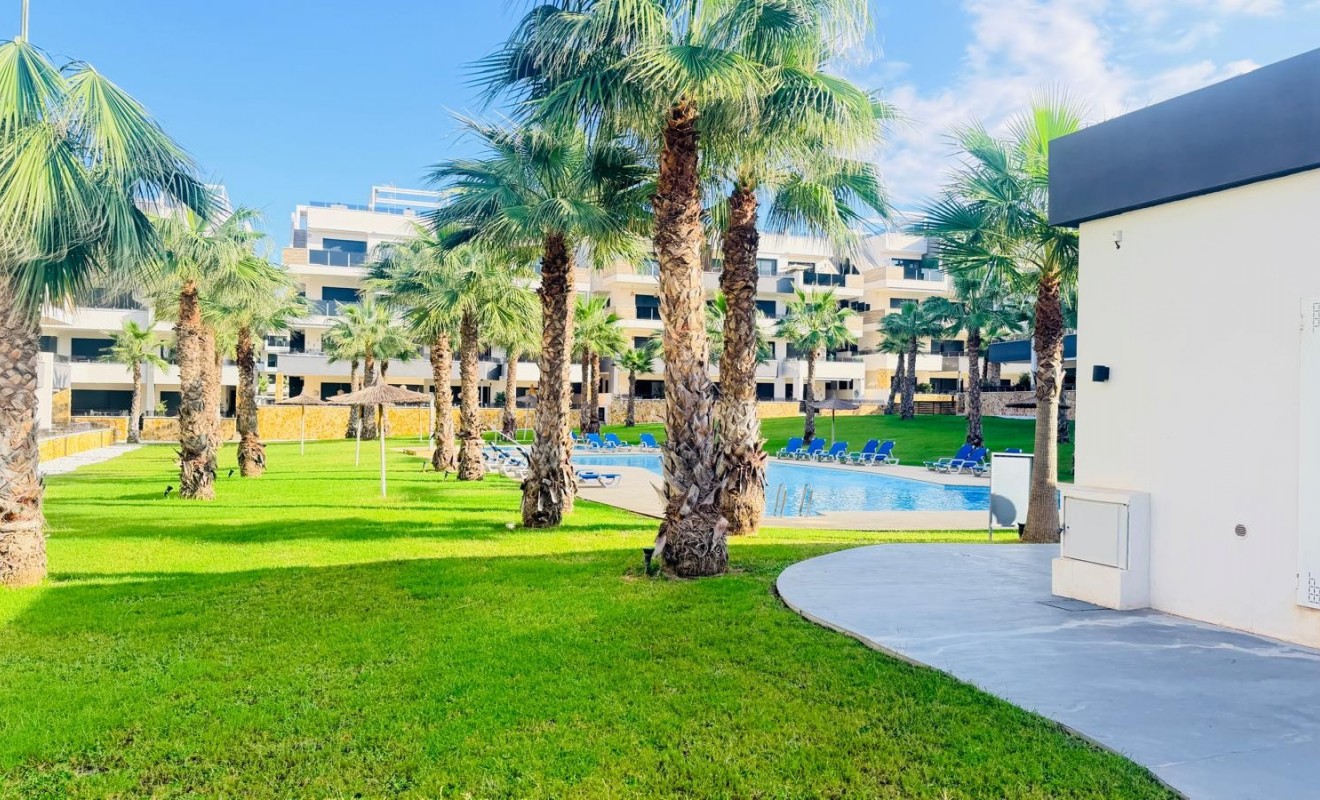Sale - Apartment / flat - Orihuela Costa - Los Altos