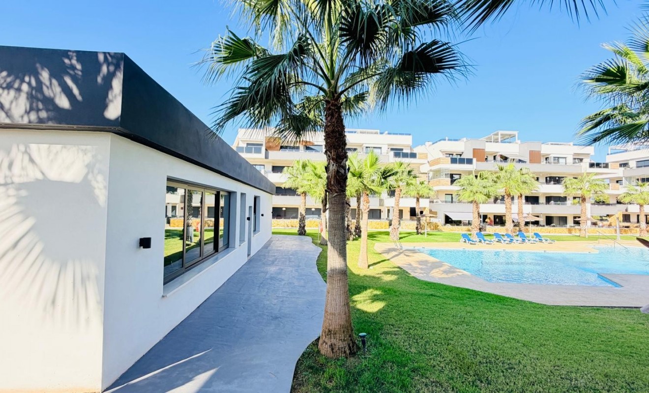Sale - Apartment / flat - Orihuela Costa - Los Altos