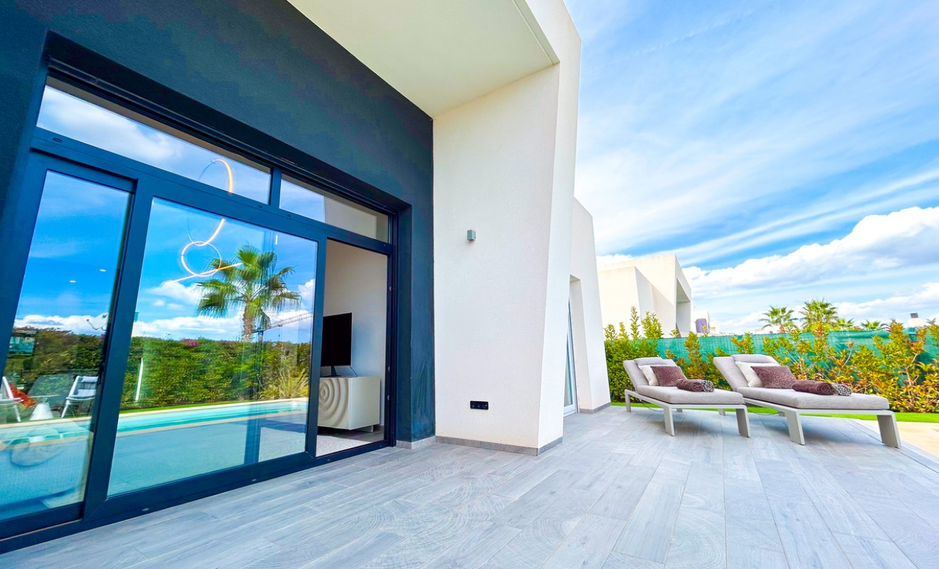 Sale - Villa - Algorfa