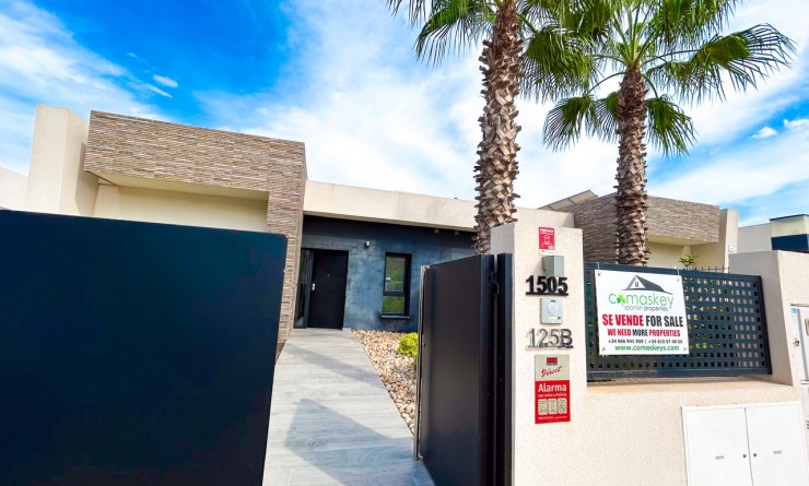 Sale - Villa - Algorfa
