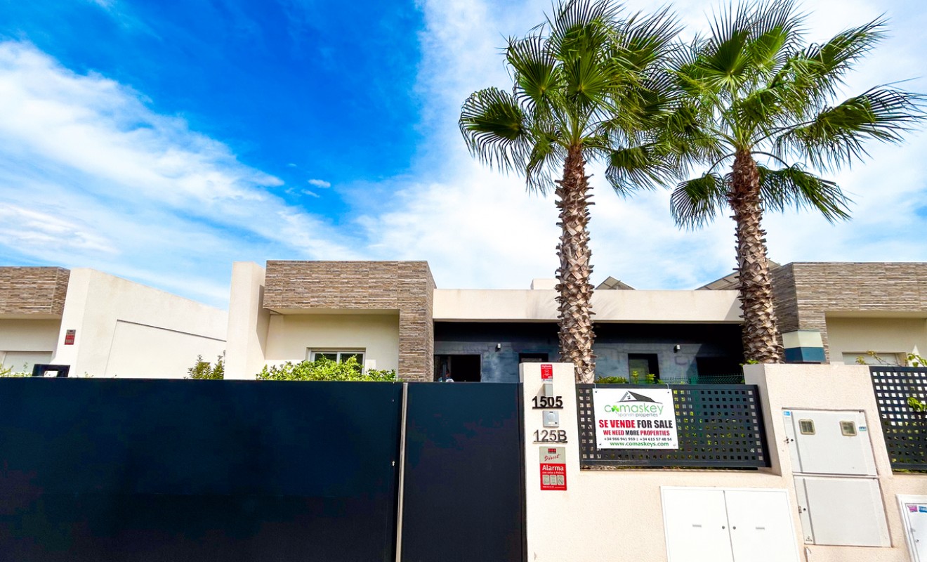 Sale - Villa - Algorfa