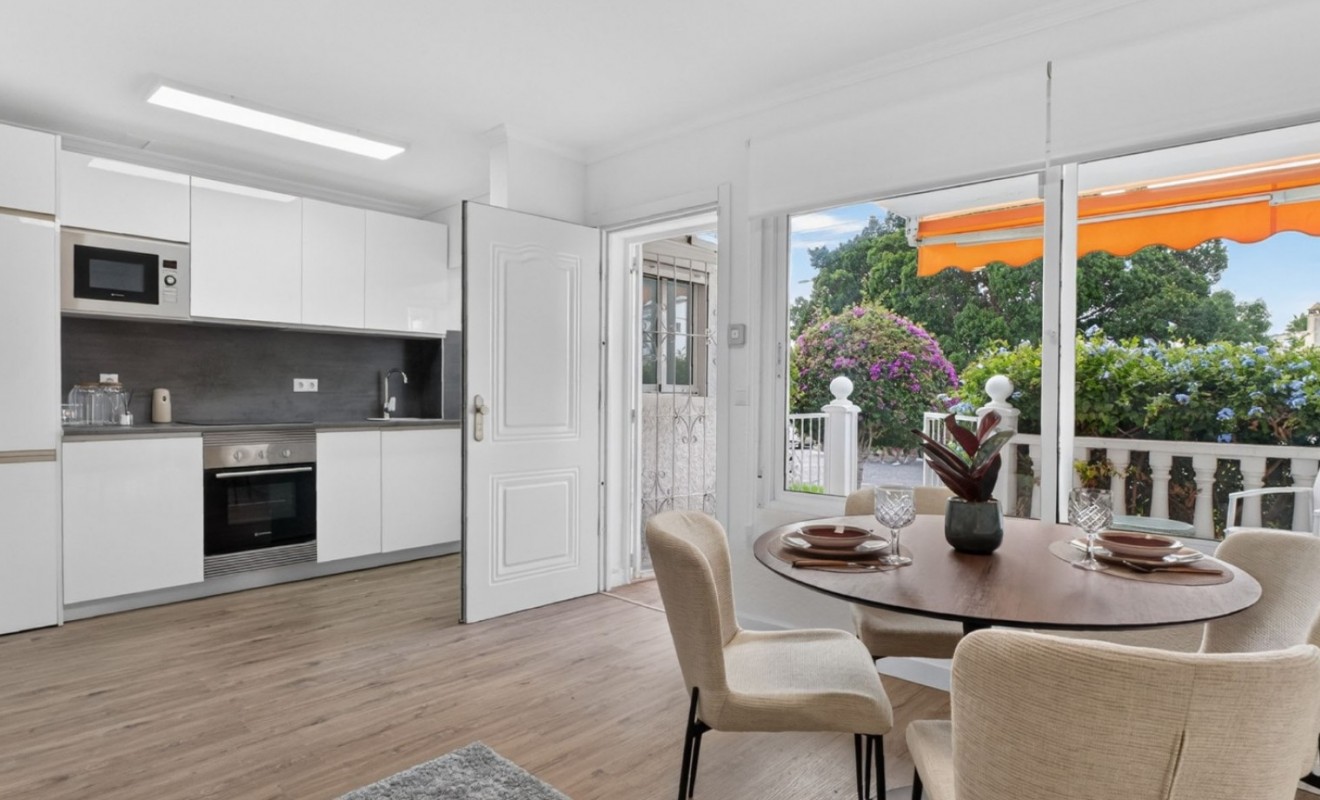 Wederverkoop - Appartement - Orihuela Costa - Villamartín