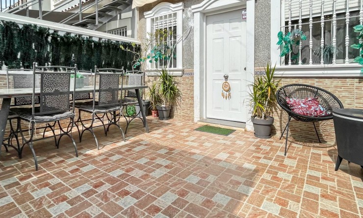 Sale - Bungalow - Torrevieja - La Siesta - El Salado -  Torreta
