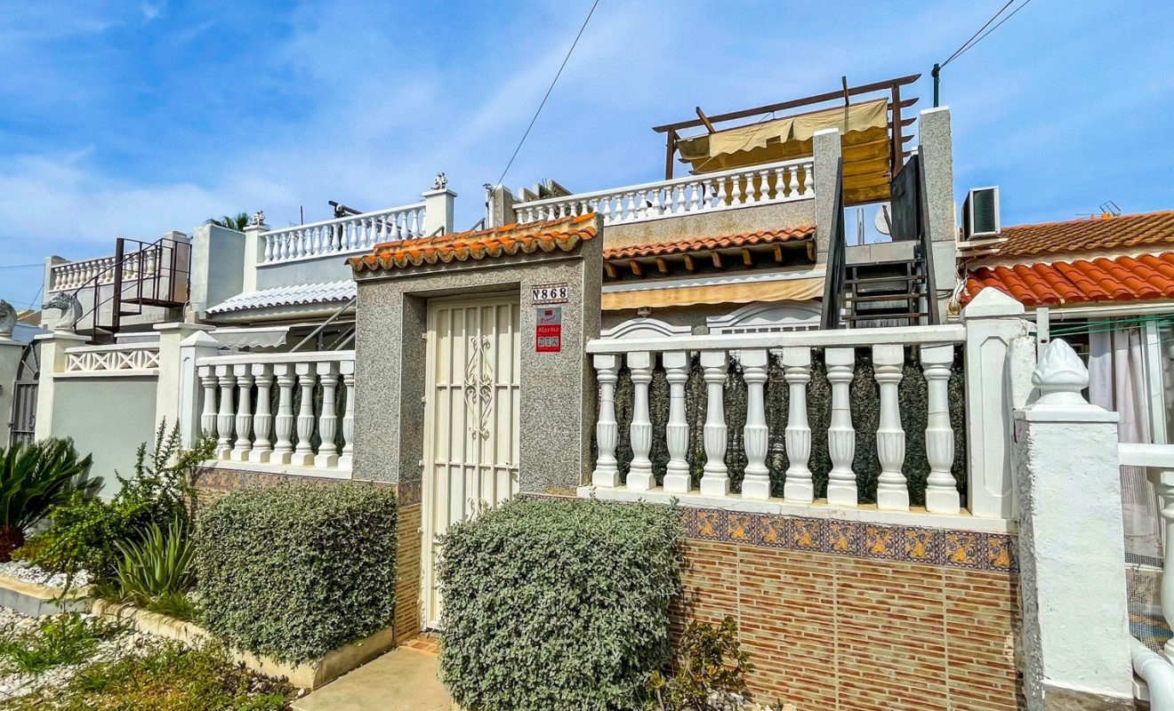Sale - Bungalow - Torrevieja - La Siesta - El Salado -  Torreta