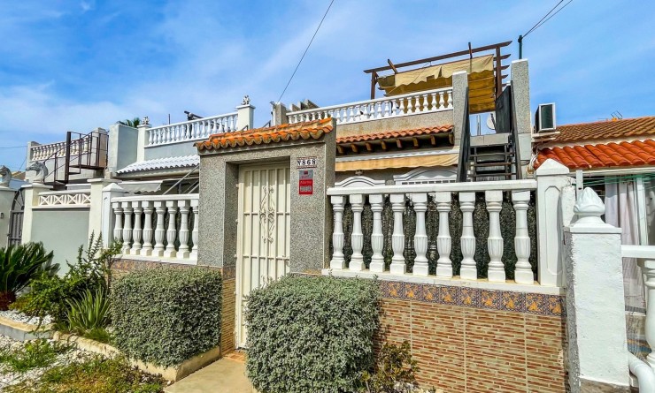 Sale - Bungalow - Torrevieja - La Siesta - El Salado -  Torreta