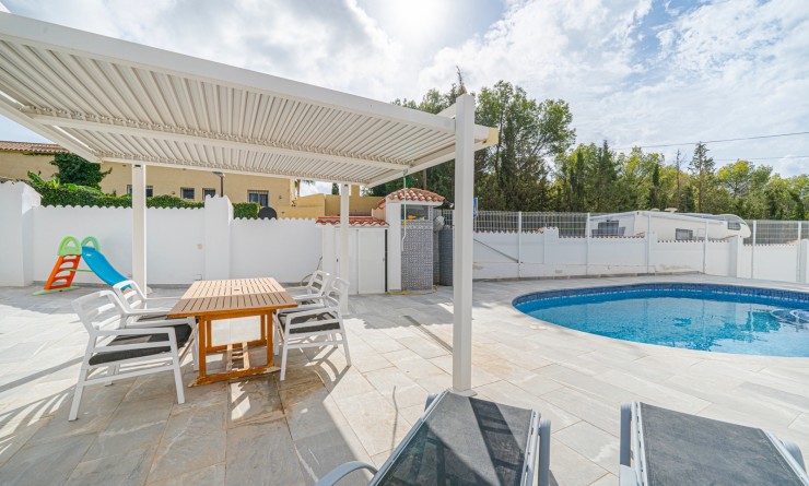 Sale - Villa - La Nucía - Panorama