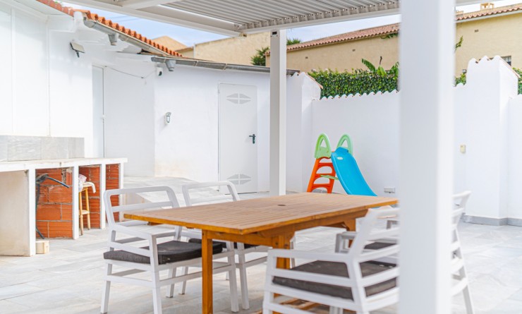 Sale - Villa - La Nucía - Panorama